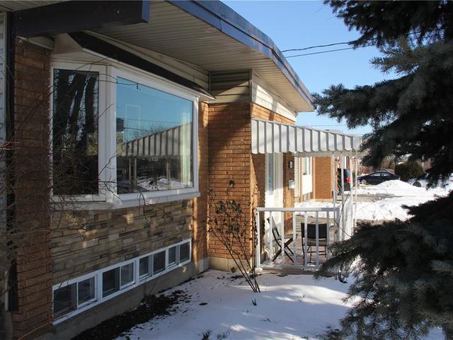 76 Fielding Crescent