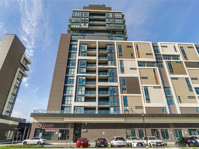 404 - 550 NORTH SERVICE Road