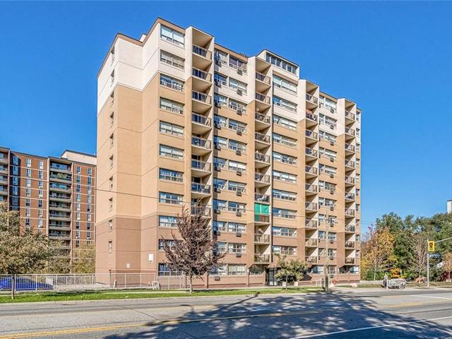 503 - 1950 Main Street W
