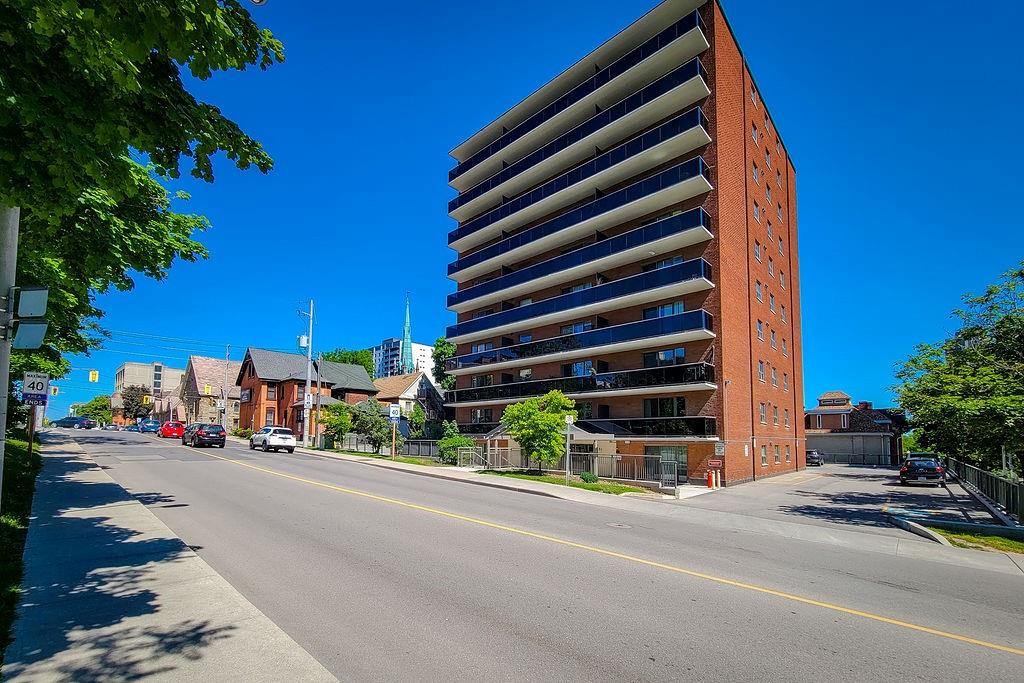 905 81 CHARLTON Avenue E, Hamilton Sold, H4137383 Condos.ca