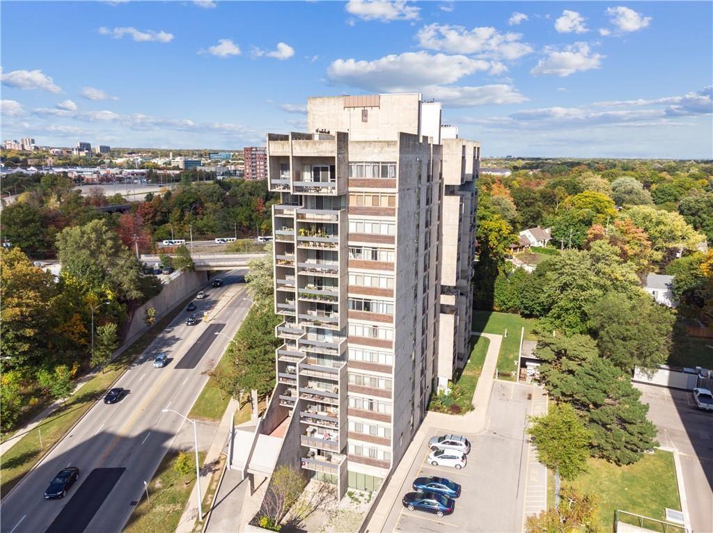 408 20 SPEERS Road, Oakville Sold, H4139476 Condos.ca