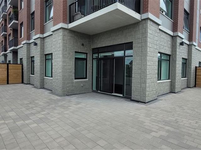 121 - 1 Redfern Avenue