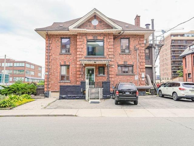 203 - 201 JAMES Street S