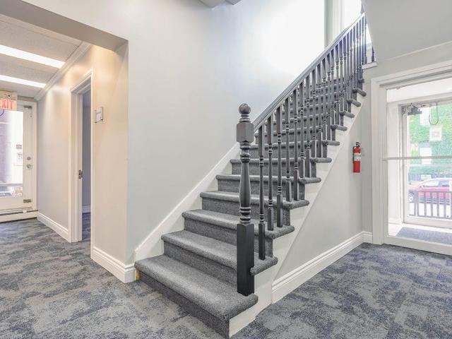 203 - 201 JAMES Street S