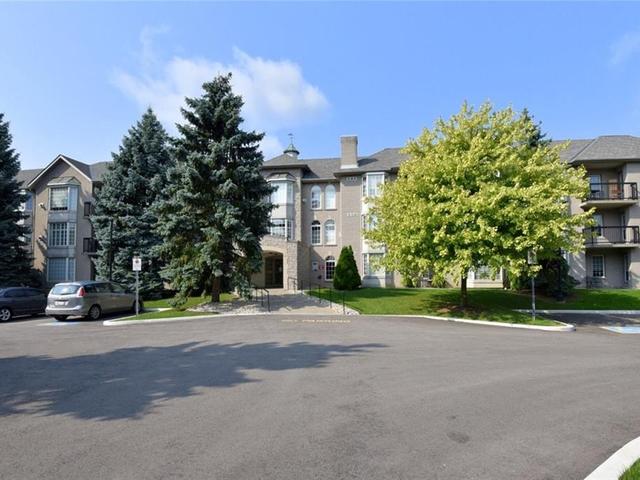 203 - 970 GOLF LINKS Road
