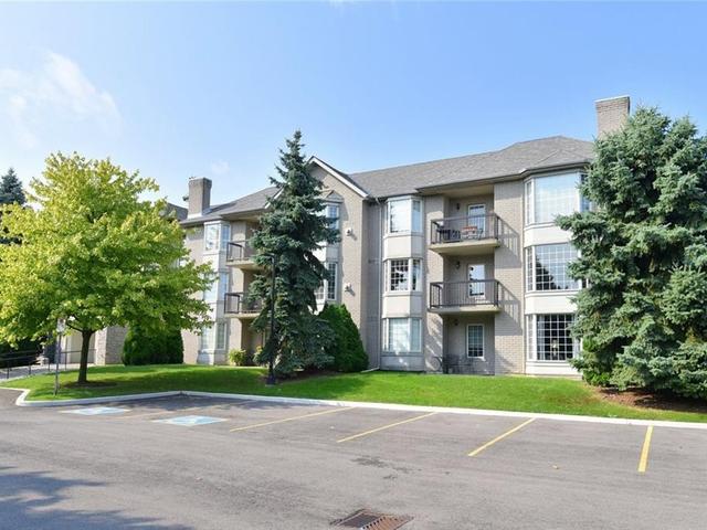 203 - 970 GOLF LINKS Road