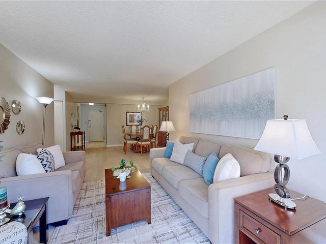 211 - 225 Bamburgh Circle