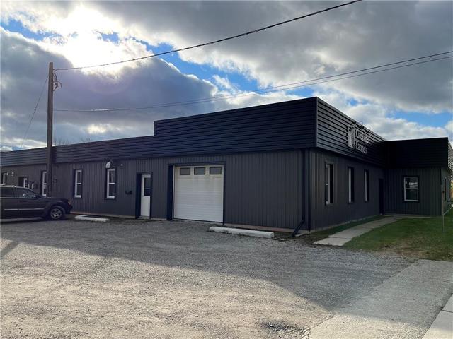 2 & 3 - 722 BROAD Street E