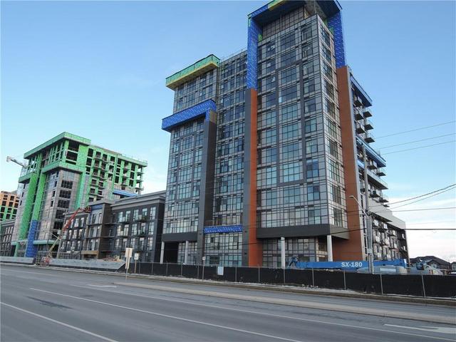 450 Dundas Street E
