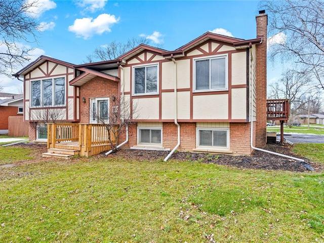 102 Glenwood Parkway