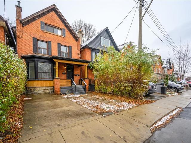 178 EMERALD Street S