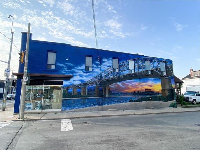 3 - 783 Barton Street E