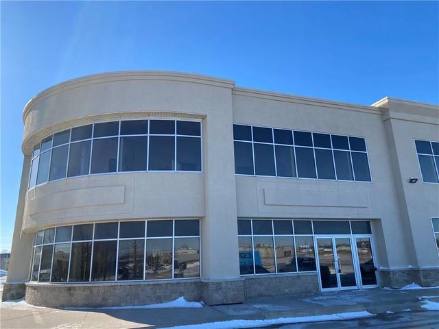 11 - 680 TRADEWIND Drive
