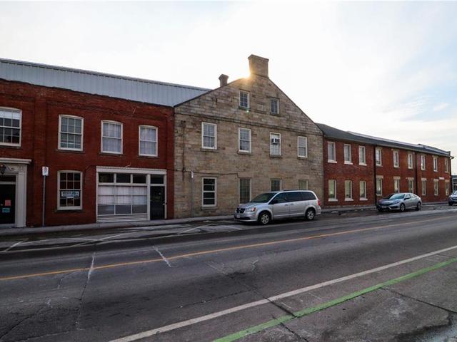 B-03 - 64 Hatt Street