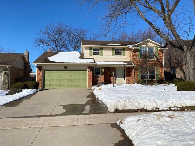 139 Amberly Boulevard