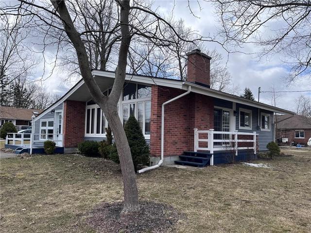 131 BERNARD Avenue