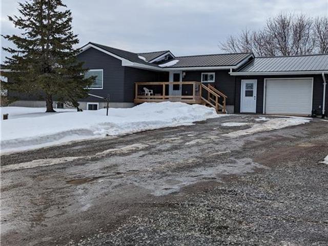 428 12TH LINE Road N