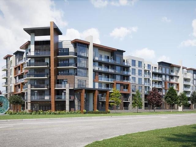 203 - 600 North Service Road