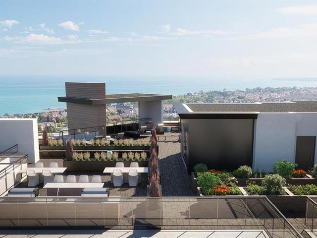 203 - 600 North Service Road