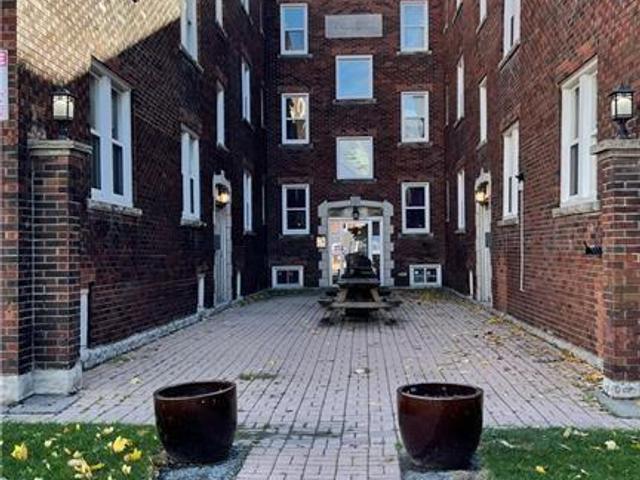 205 - 1544 King Street E