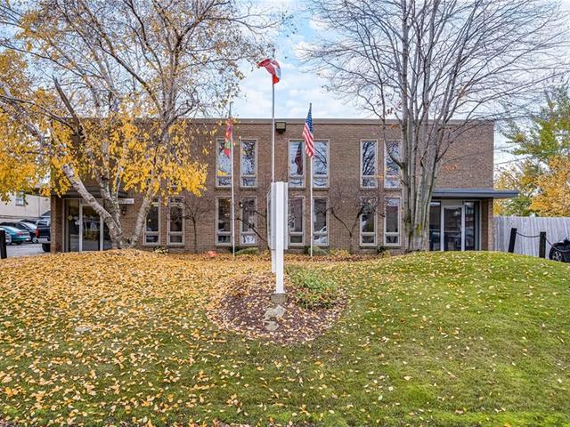 4 - 310 ARVIN Avenue