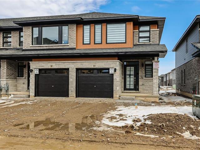 10 - 461 Blackburn Drive