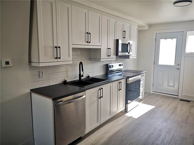 1 - 386 BARTON Street E