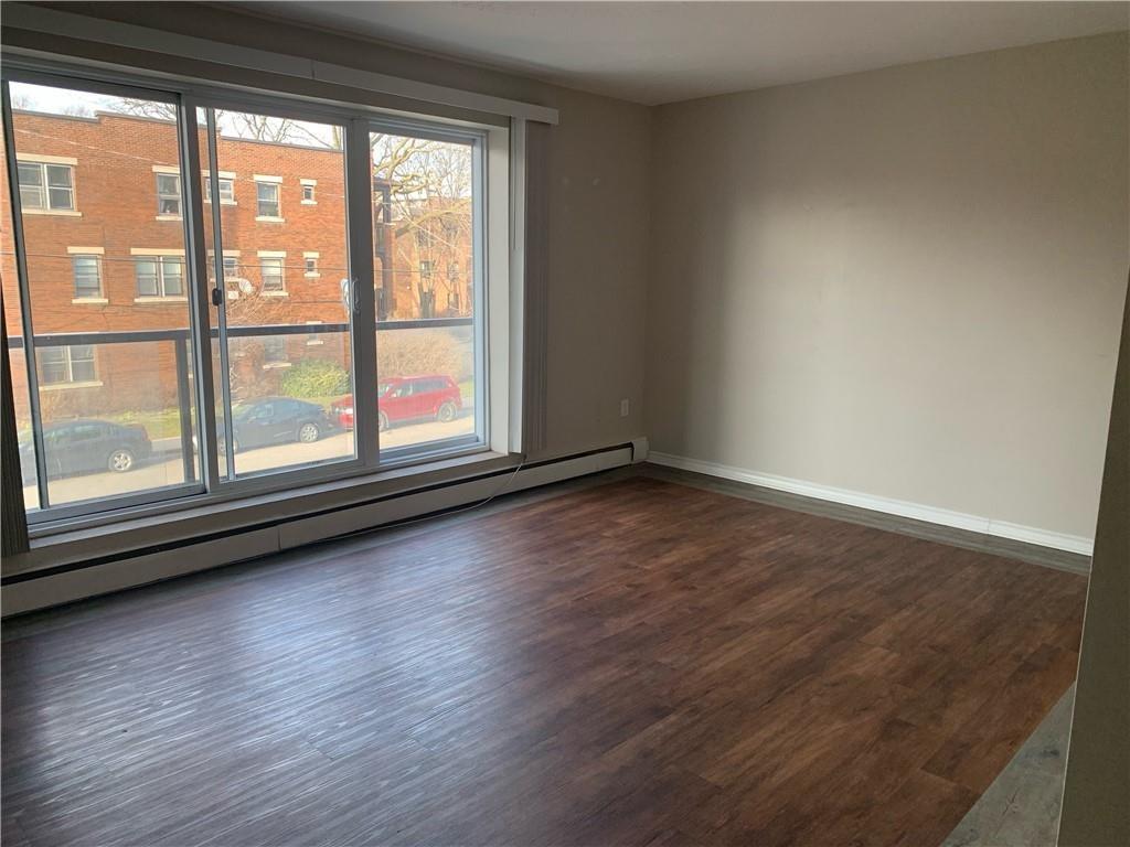 203 326 Hunter Street E, Hamilton Leased, H4162677 Condos.ca