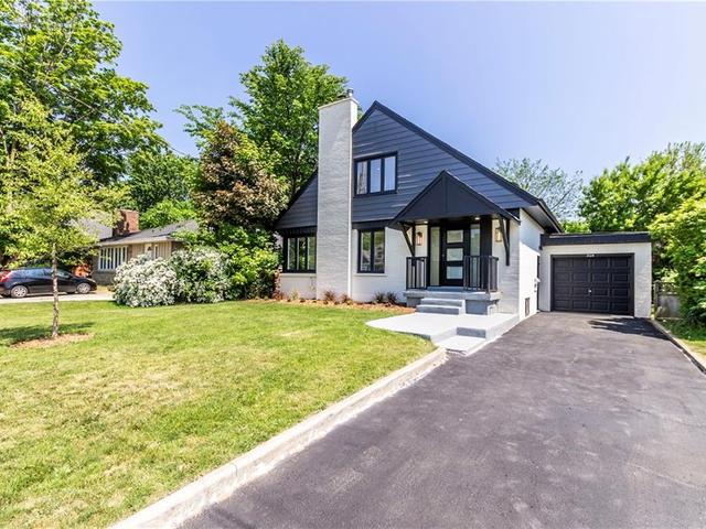 2126 Courtland Drive