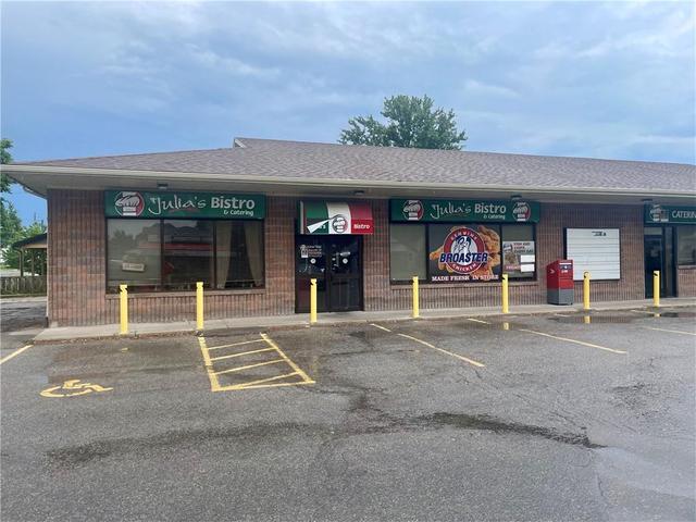 2 & 3 - 211 Niagara Street