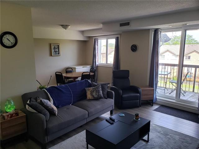 11 - 345 ARGYLE Street S