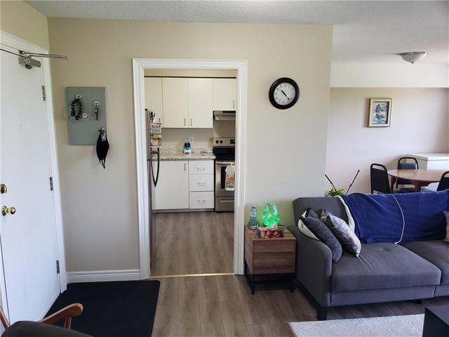 11 - 345 ARGYLE Street S