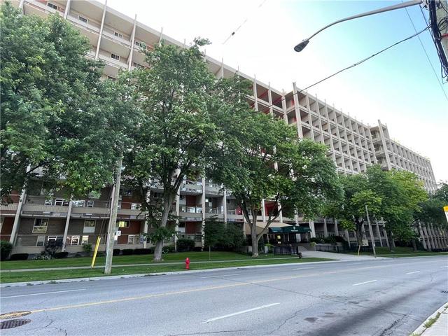 848 - 350 Quigley Road