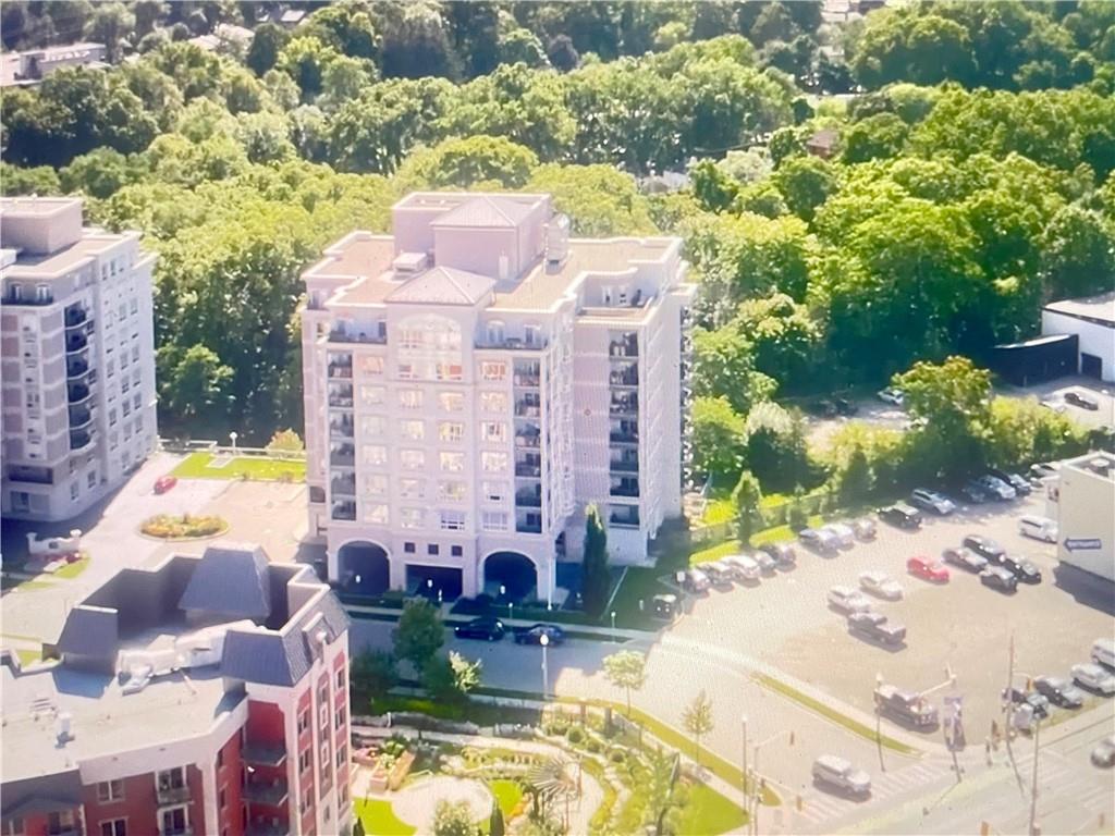 704 4000 Creekside Drive, Dundas Sold, H4172138 Condos.ca