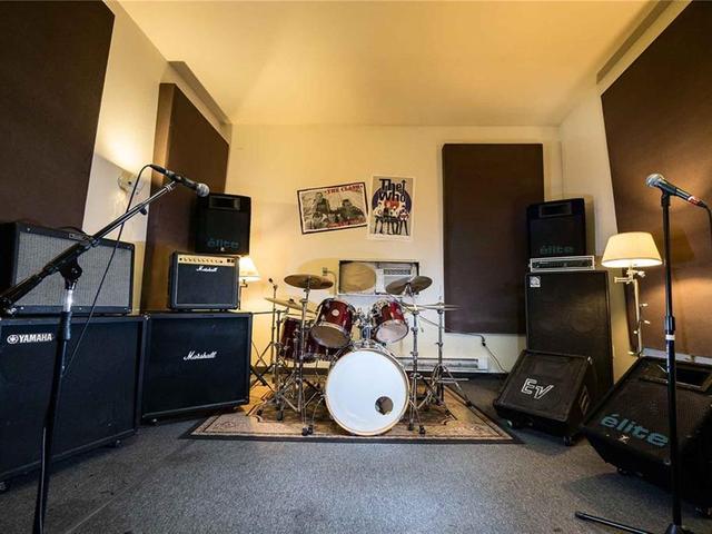 4 - 33 Villiers Street