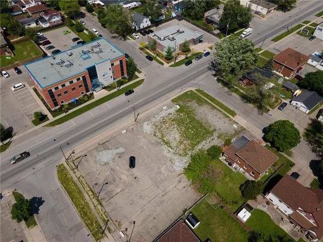 811 EAST MAIN Street