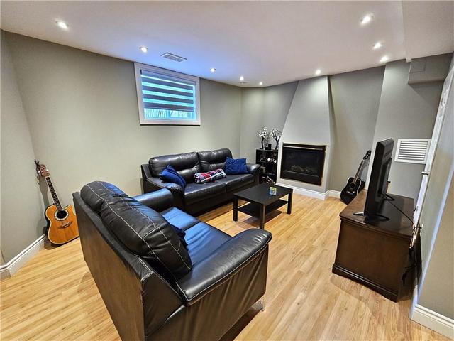 Lower - 205 HAWKER Road