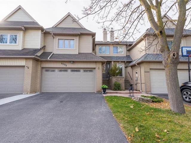 4598 Bay Villa Avenue