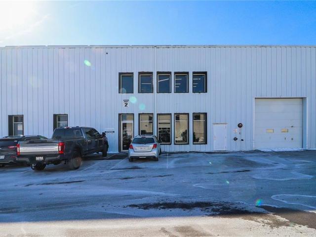 2 - 5900 Thorold Stone Road