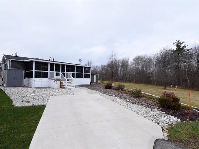 11 Ironwood - 4449 Milburough Line