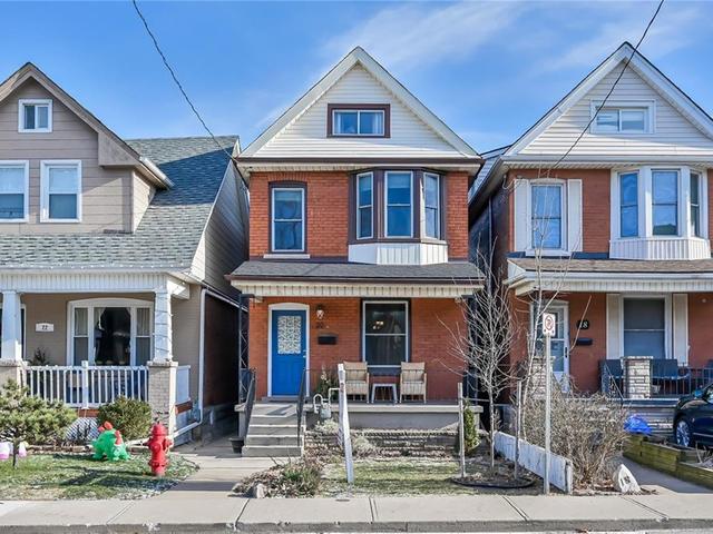 20 Glendale Avenue N