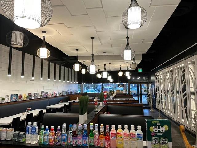 9 - 73 WILSON Street W