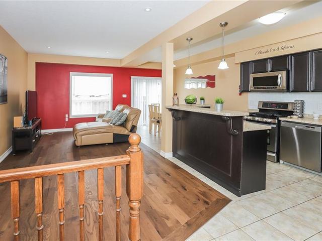 51 REDCEDAR Crescent