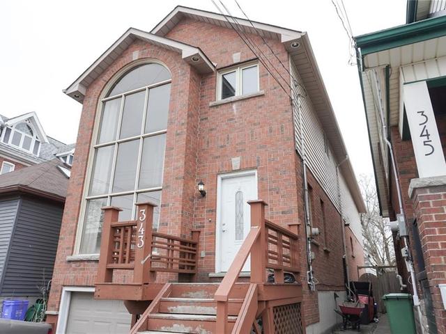 Upper - 343 Upper Wentworth Street