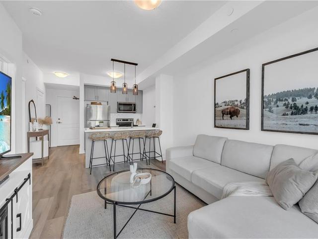 120 - 5055 Greenlane Road