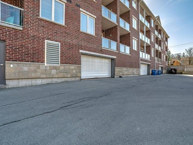 204 - 95 Wilson Street W