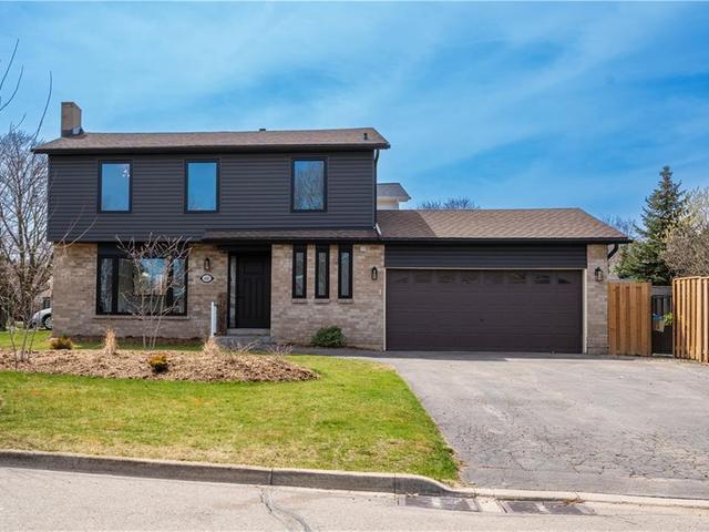 600 Churchill Avenue