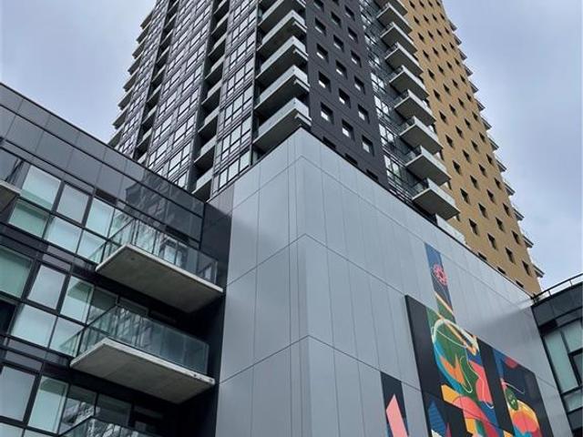 1704 - 104 Garment Street