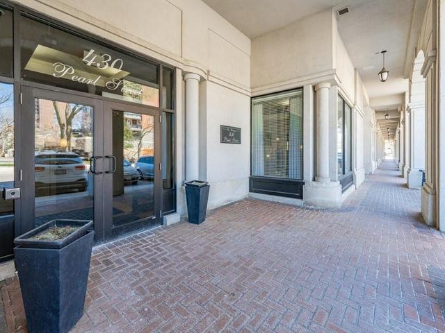 301 - 430 Pearl Street