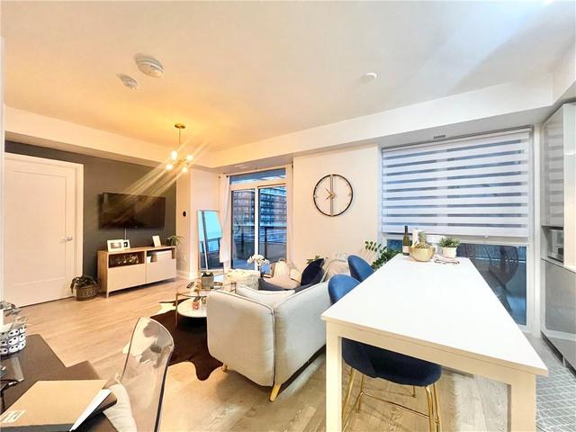 1006 - 65 Annie Craig Drive